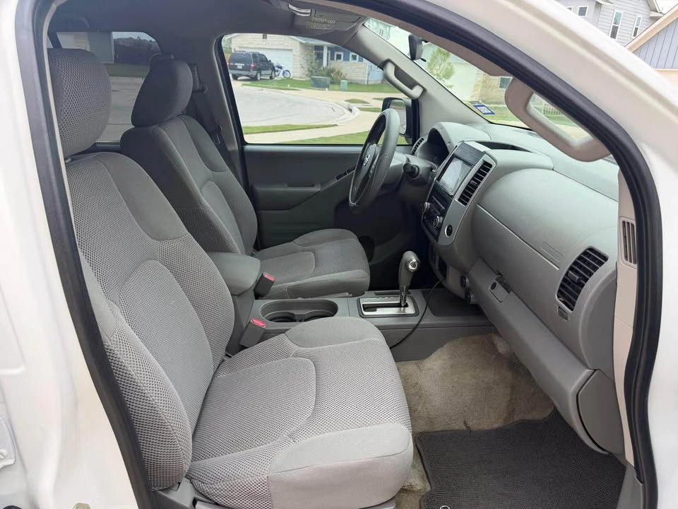 2016 Nissan Frontier 2nd Gen - Image 11 of 13