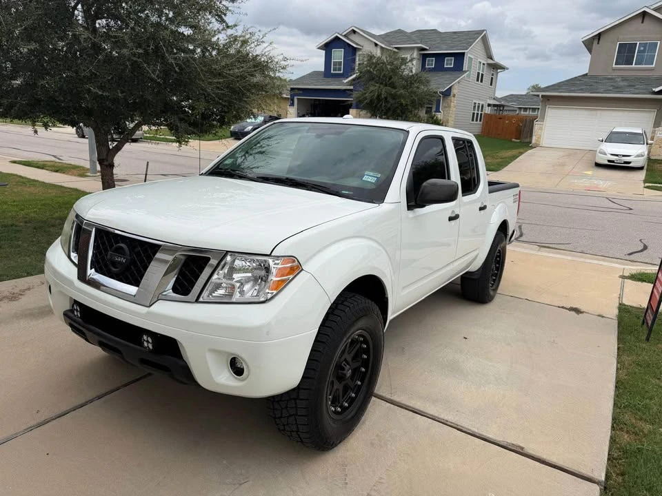 2016 Nissan Frontier 2nd Gen - Image 3 of 13