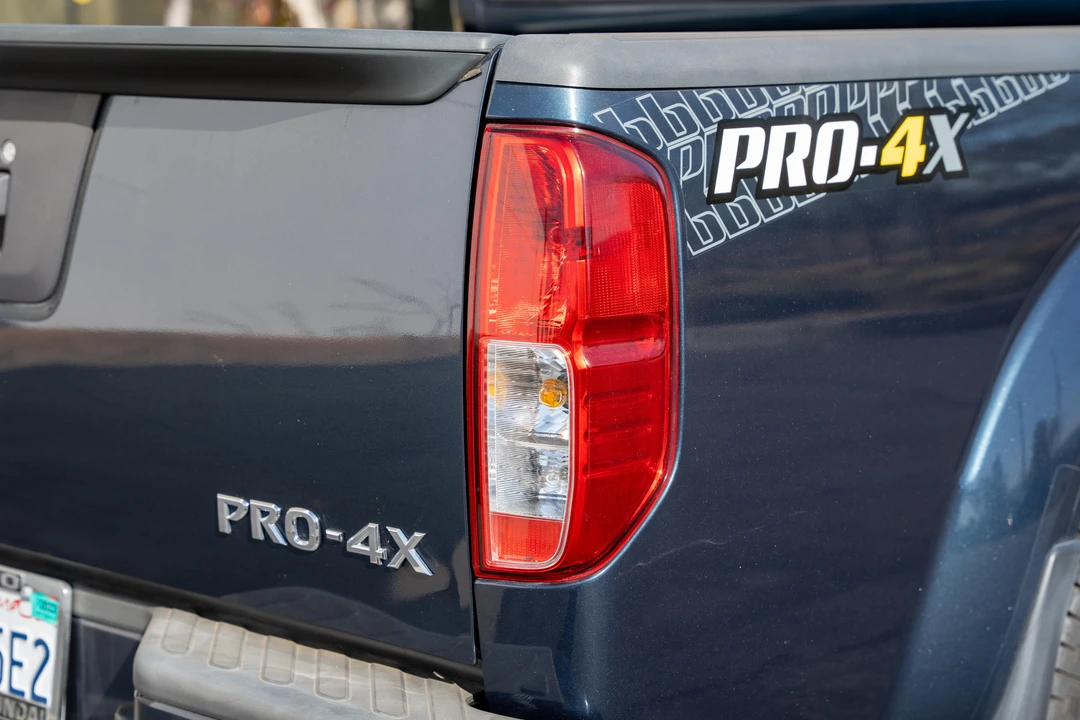 2016 Nissan Frontier 2nd Gen - Image 12 of 17