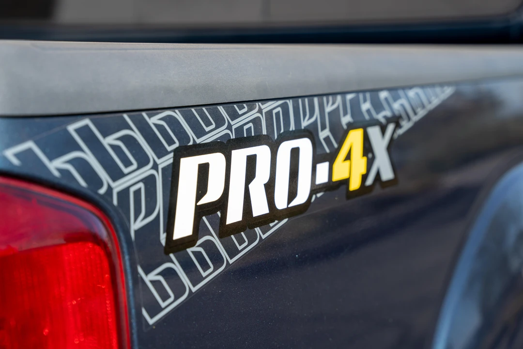2016 Nissan Frontier 2nd Gen - Image 15 of 17