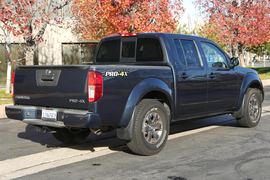 2016 Nissan Frontier 2nd Gen - Image 4 of 17