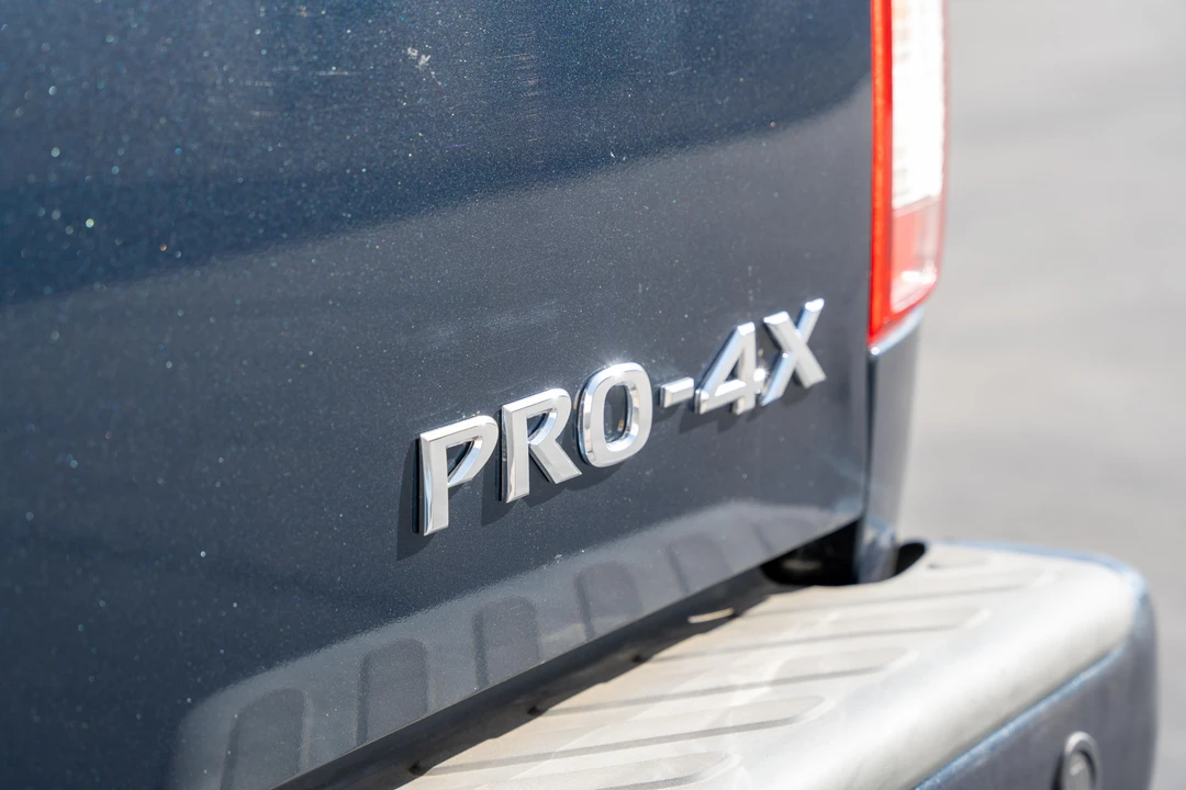 2016 Nissan Frontier 2nd Gen - Image 11 of 17