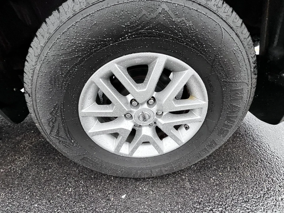 2016 Nissan Frontier 2nd Gen - Image 13 of 31