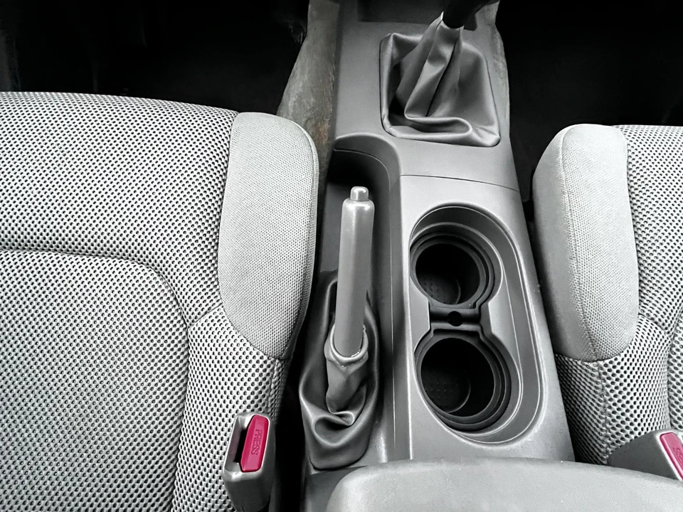2016 Nissan Frontier 2nd Gen - Image 25 of 31