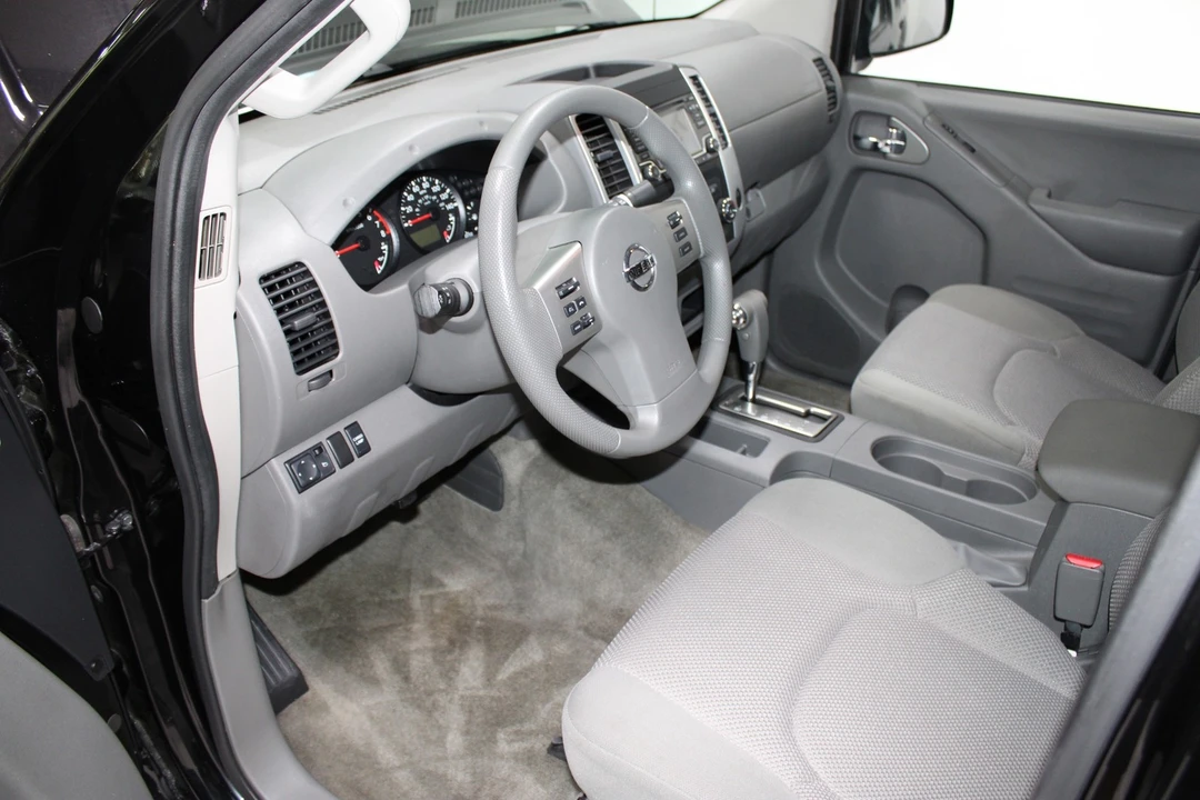 2016 Nissan Frontier 2nd Gen - Image 6 of 21