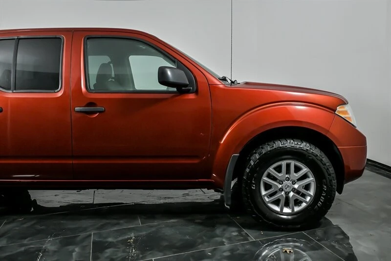 2016 Nissan Frontier 2nd Gen - Image 11 of 21