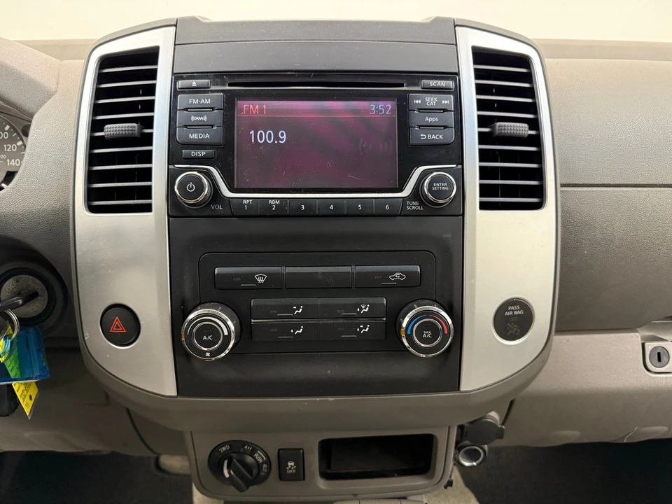 2016 Nissan Frontier 2nd Gen - Image 19 of 21