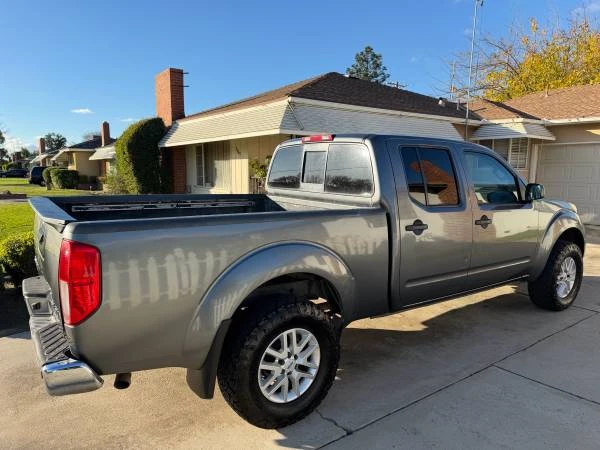 2016 Nissan Frontier 2nd Gen - Image 5 of 10