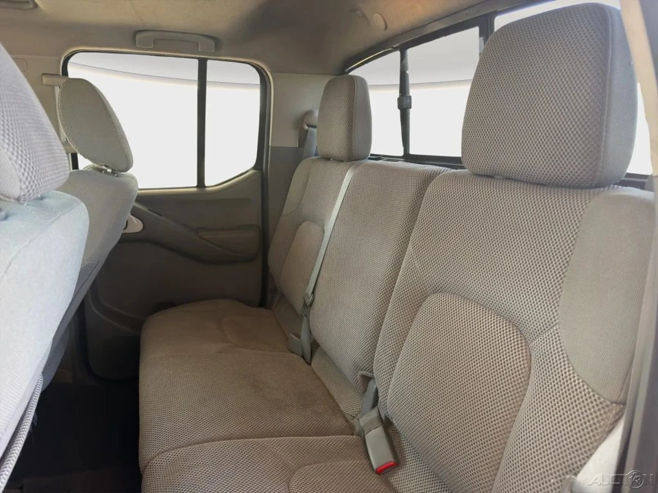 2016 Nissan Frontier 2nd Gen - Image 14 of 21