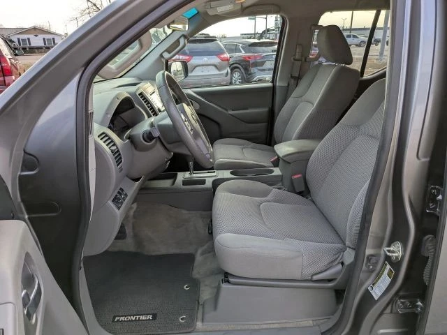 2016 Nissan Frontier 2nd Gen - Image 11 of 18