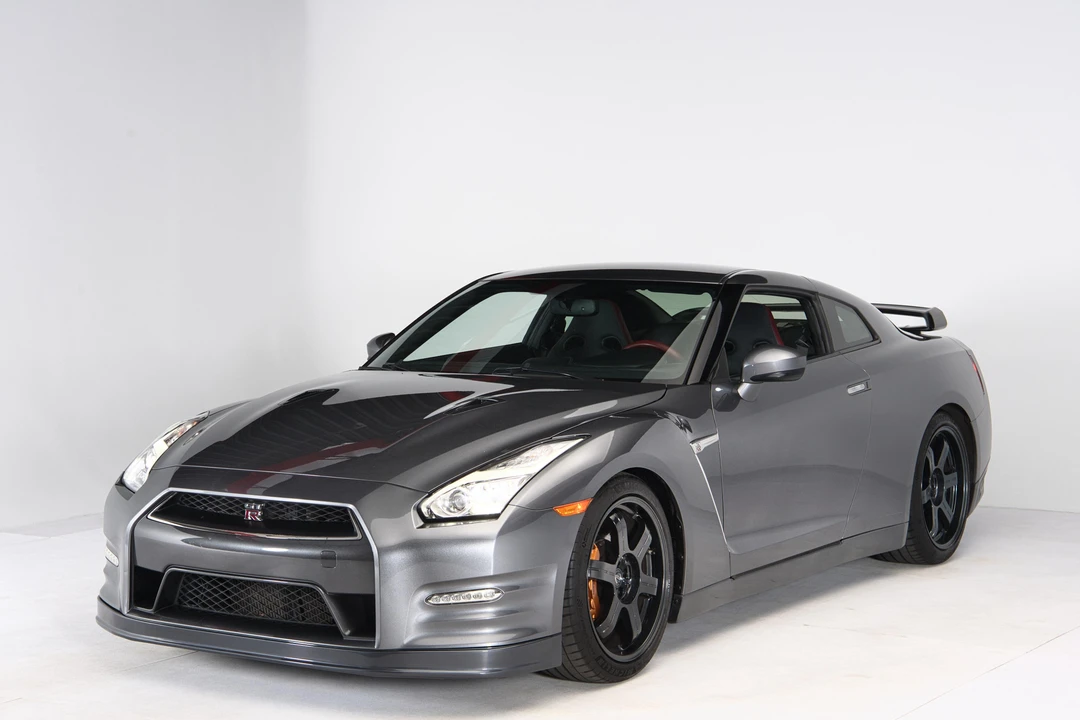 2016 Nissan R35 GT-R Black Edition - Image 8 of 31