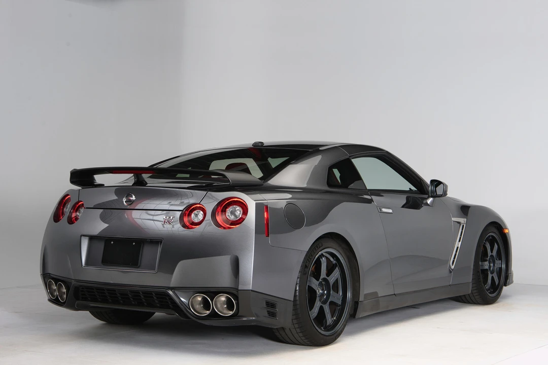 2016 Nissan R35 GT-R Black Edition - Image 12 of 31