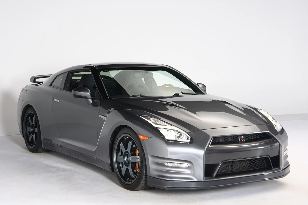 2016 Nissan R35 GT-R Black Edition - Image 14 of 31