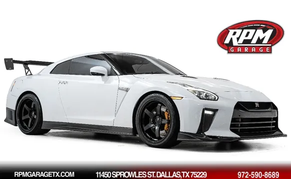 2016 Nissan GT-R Black Edition