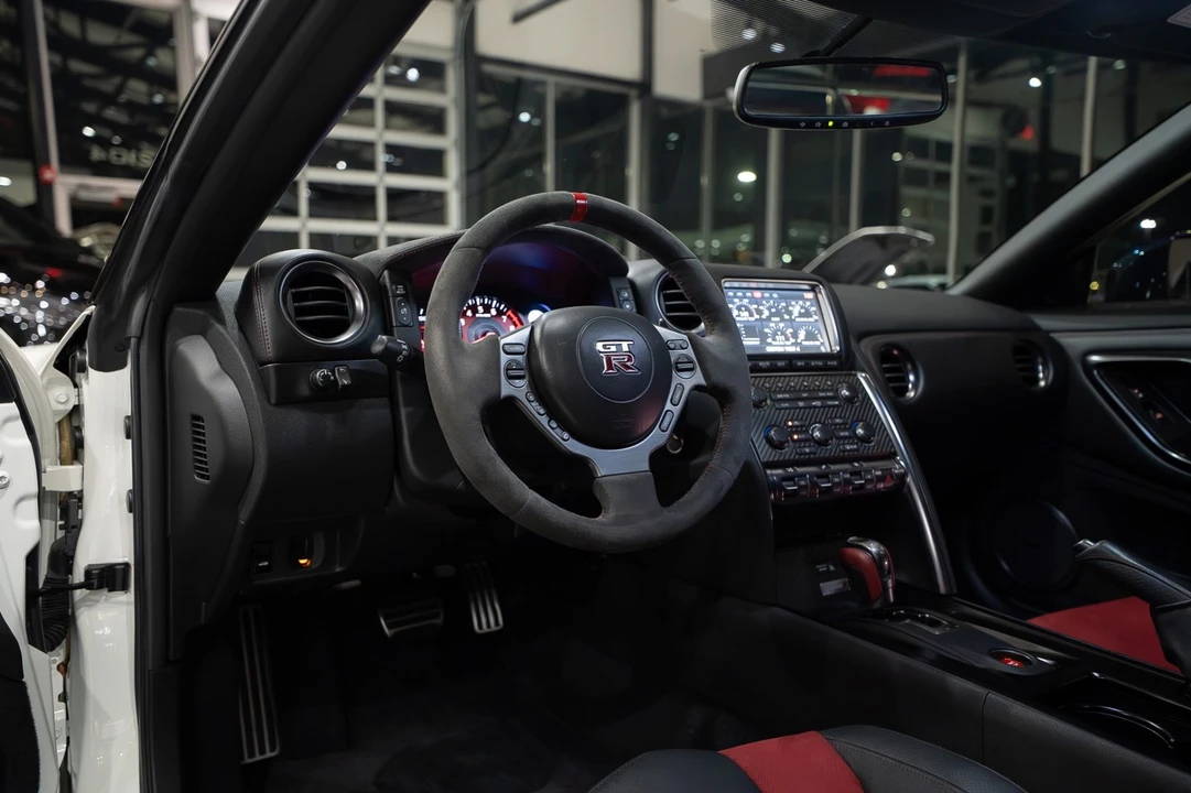 2016 Nissan R35 GT-R NISMO - Image 12 of 31