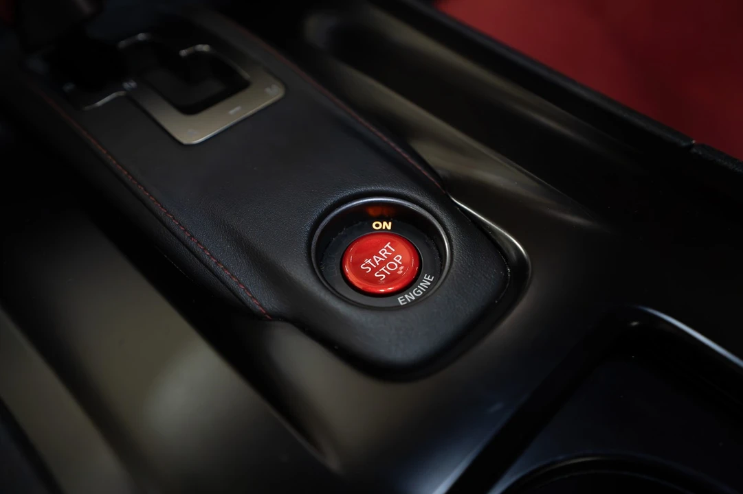 2016 Nissan R35 GT-R NISMO - Image 23 of 31