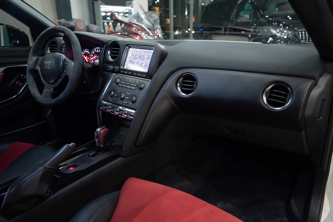2016 Nissan R35 GT-R NISMO - Image 31 of 31