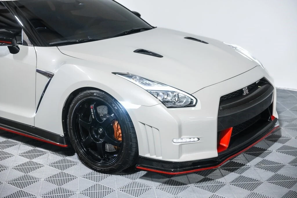 2016 Nissan R35 GT-R NISMO - Image 5 of 21