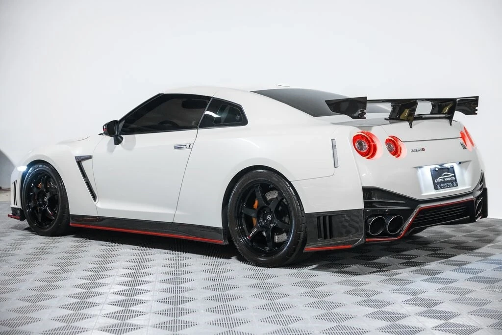2016 Nissan R35 GT-R NISMO - Image 15 of 21