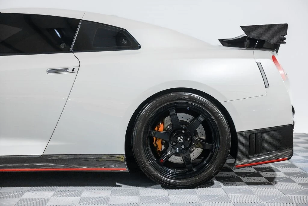 2016 Nissan R35 GT-R NISMO - Image 14 of 21