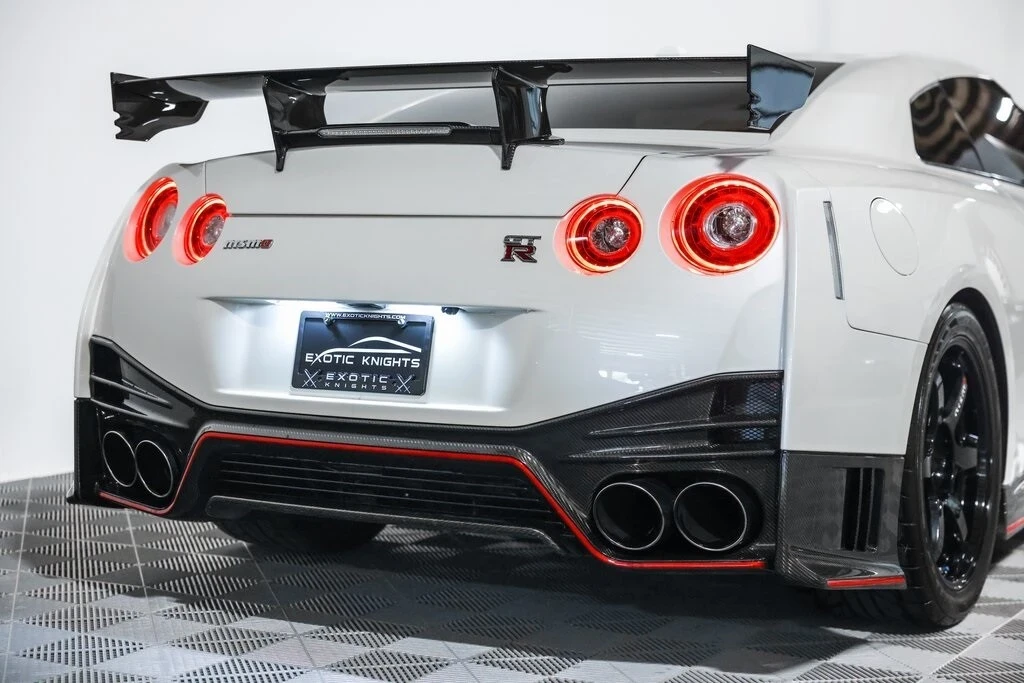 2016 Nissan R35 GT-R NISMO - Image 8 of 21