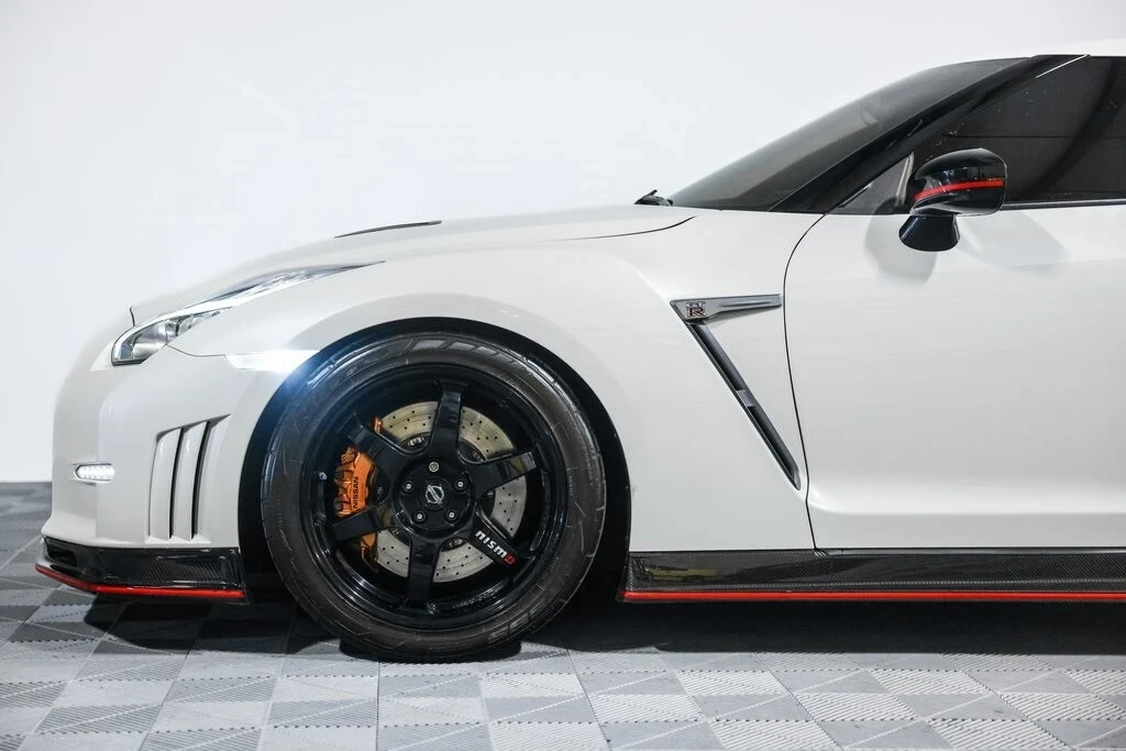 2016 Nissan R35 GT-R NISMO - Image 13 of 21