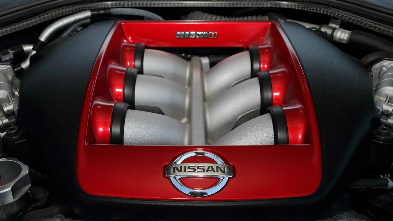 2016 Nissan R35 GT-R NISMO - Image 10 of 25