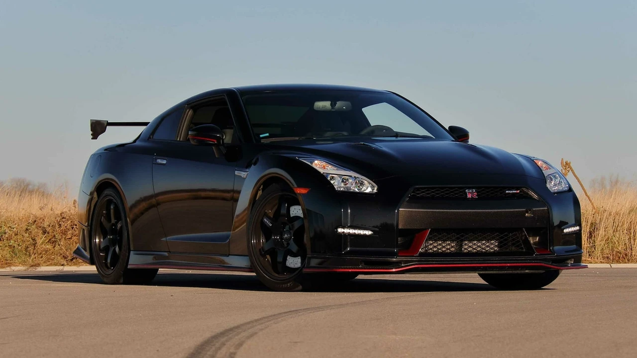 2016 Nissan R35 GT-R NISMO - Image 17 of 25