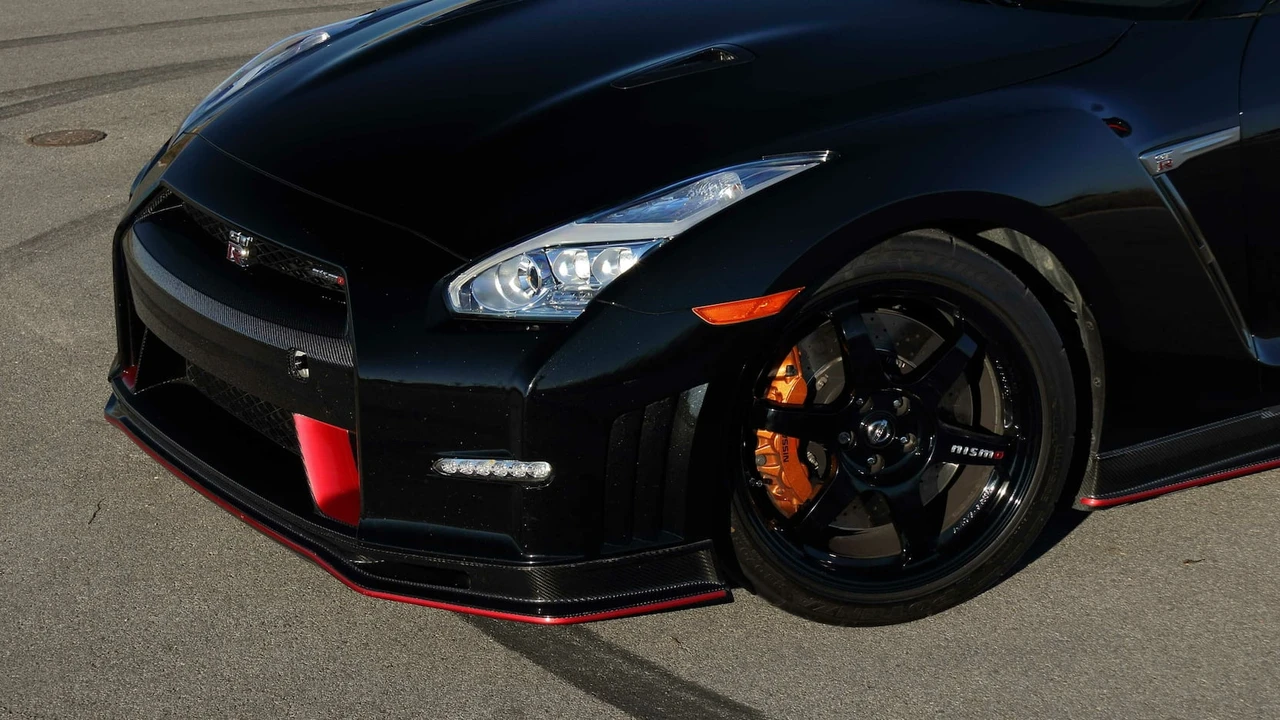 2016 Nissan R35 GT-R NISMO - Image 20 of 25