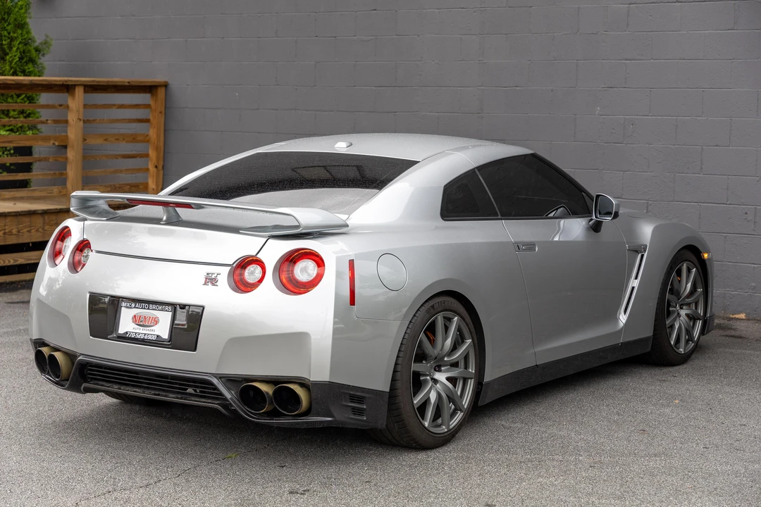 2016 Nissan R35 GT-R Premium - Image 4 of 31