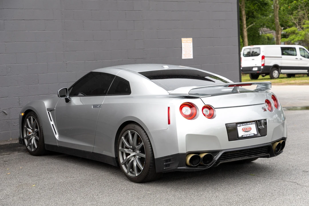 2016 Nissan R35 GT-R Premium - Image 11 of 31