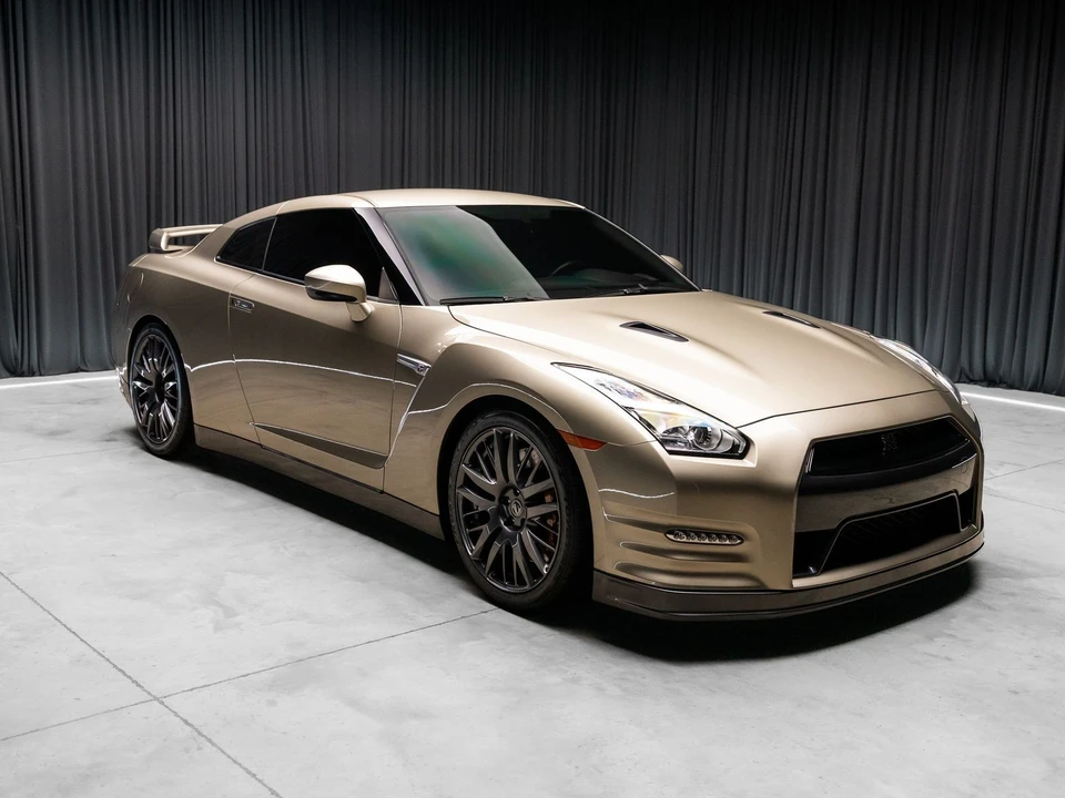 2016 Nissan R35 GT-R Premium - Image 2 of 31