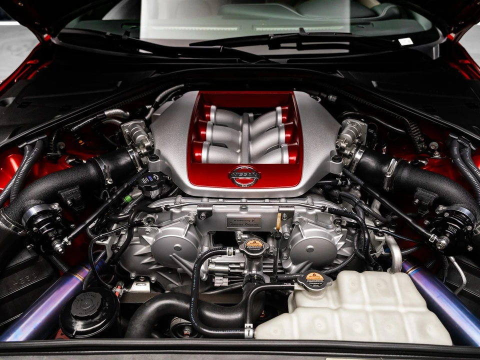 2016 Nissan R35 GT-R Premium - Image 5 of 31