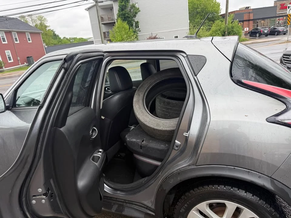 2016 Nissan Juke - Image 8 of 11