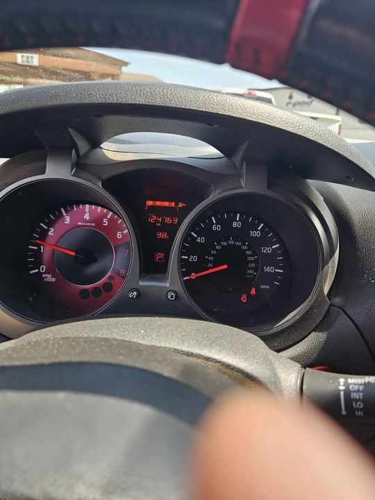 2016 Nissan Juke - Image 7 of 11