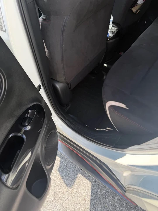 2016 Nissan Juke - Image 12 of 19