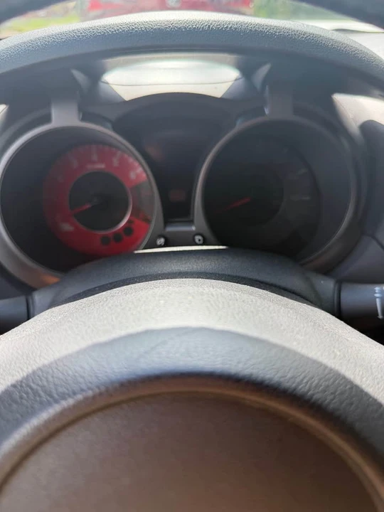 2016 Nissan Juke - Image 9 of 19