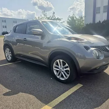 2016 Nissan JUKE SL Sport Utility 4D