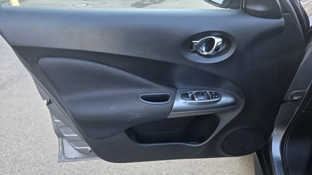2016 Nissan Juke - Image 14 of 19