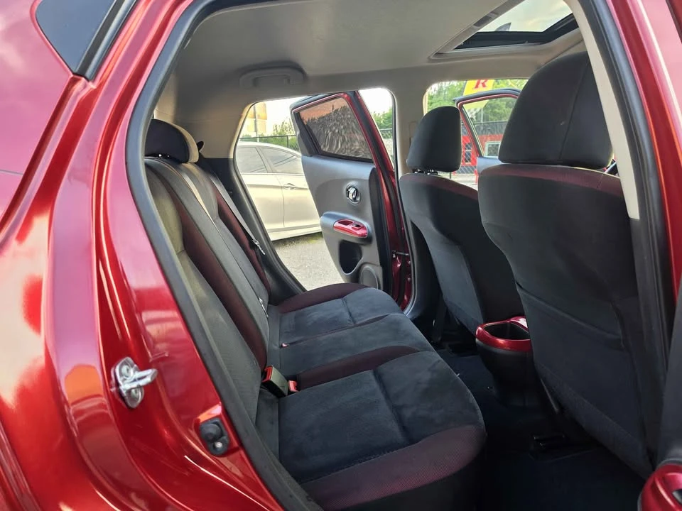 2016 Nissan Juke - Image 11 of 15