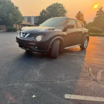 2016 Nissan JUKE SV Sport Utility 4D