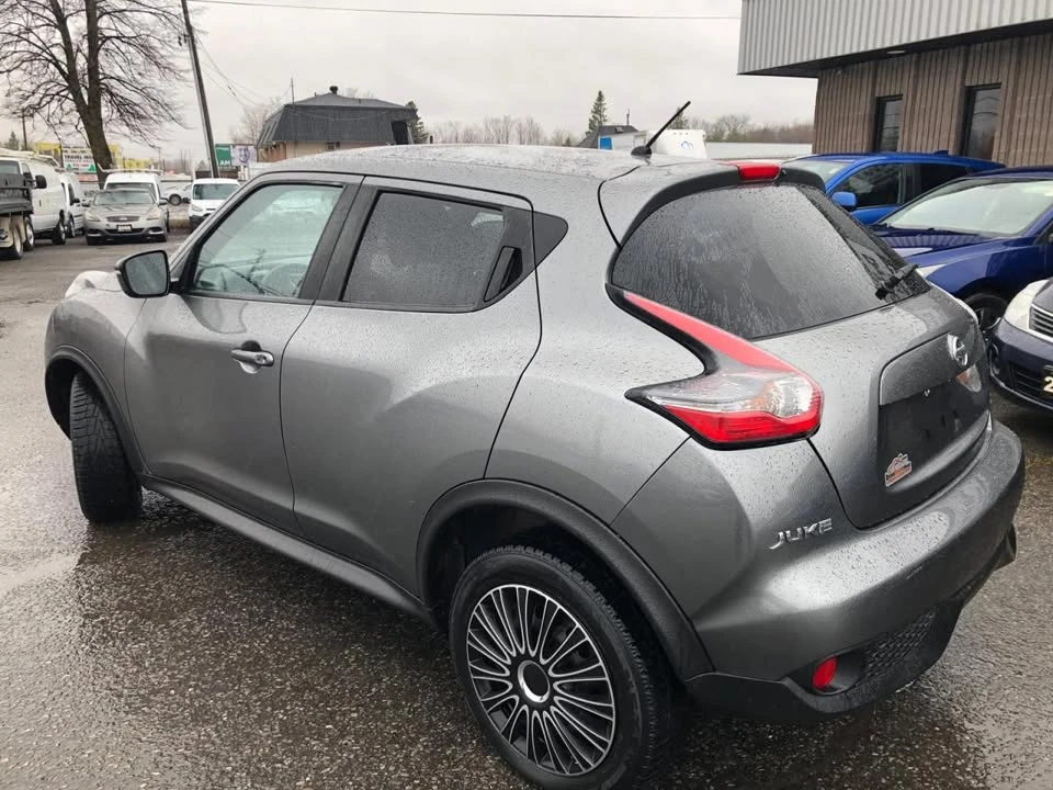 2016 Nissan Juke - Image 2 of 11