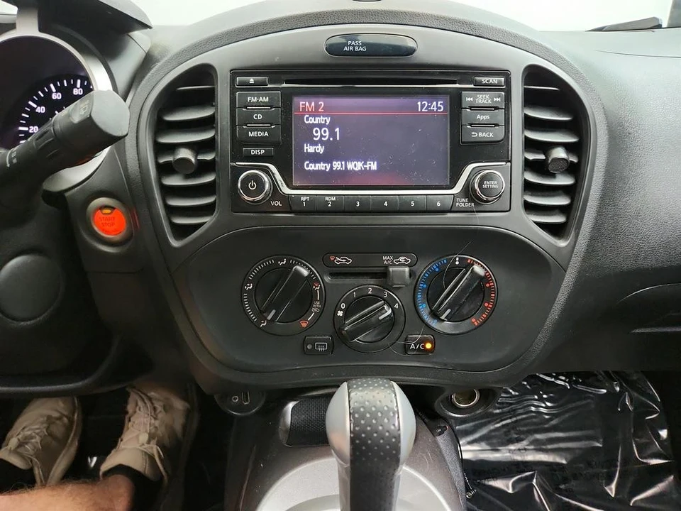 2016 Nissan Juke - Image 18 of 21