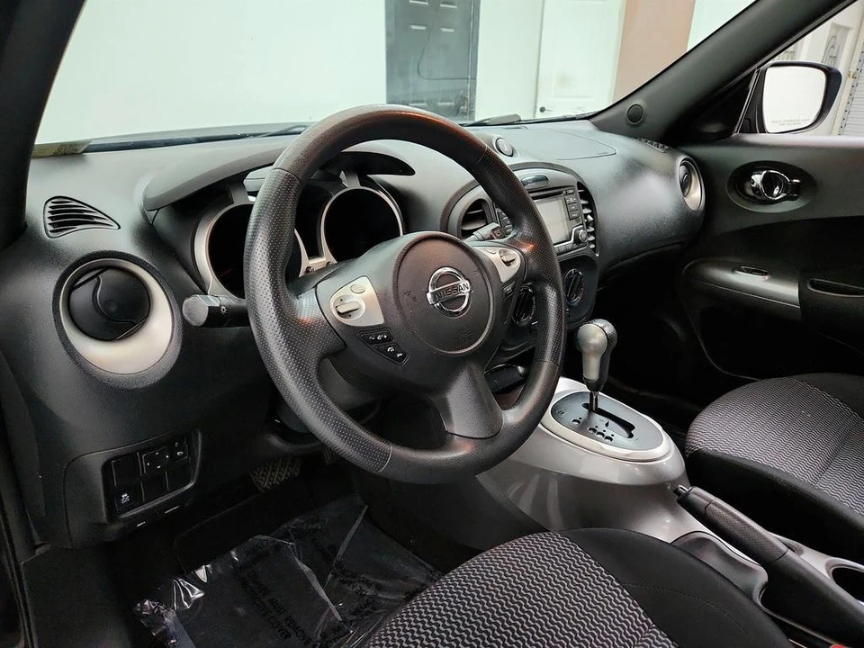 2016 Nissan Juke - Image 13 of 21