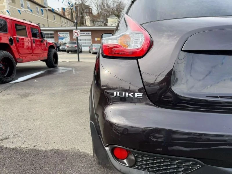 2016 Nissan Juke - Image 8 of 12