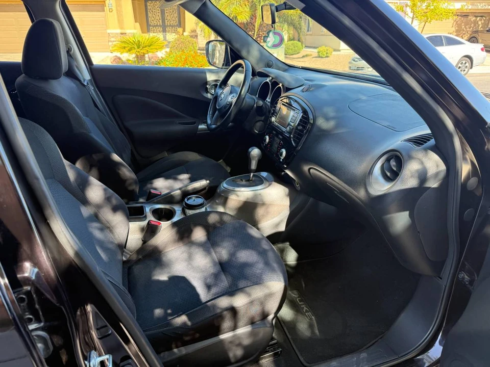 2016 Nissan Juke - Image 9 of 15