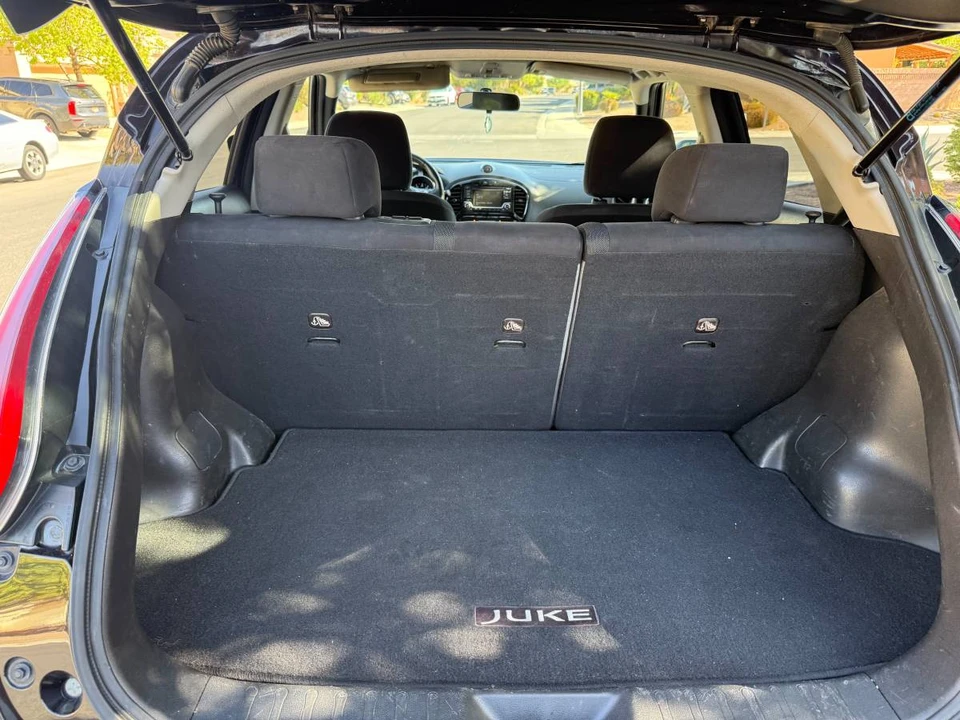 2016 Nissan Juke - Image 8 of 15