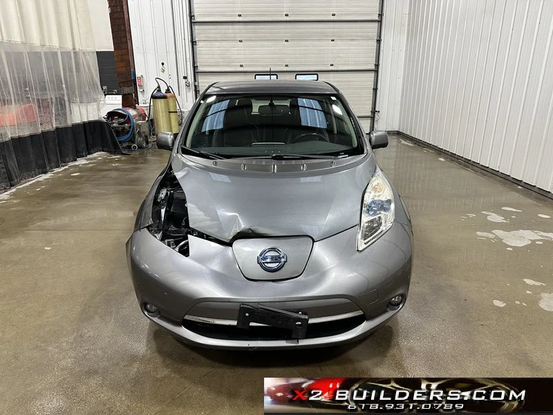 2016 Nissan Leaf - Image 2 of 21