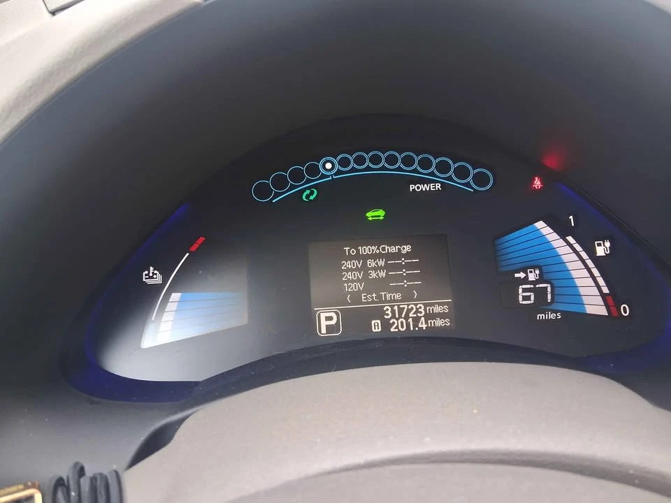 2016 Nissan Leaf - Image 10 of 10