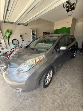 2016 Nissan LEAF SL Hatchback 4D